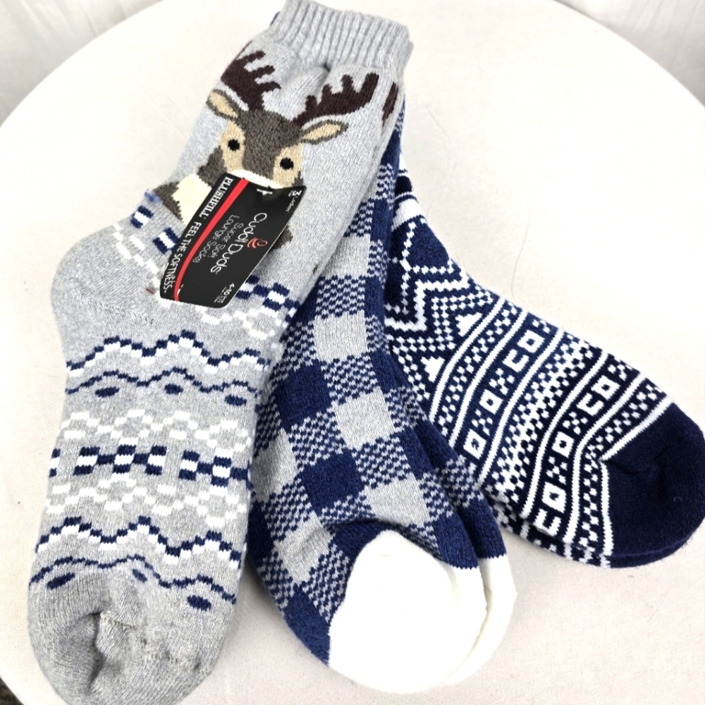 NWT Cuddl Duds 3 Pair Multicolored Super Soft Sock Set Holiday Cozy Sz 4-10